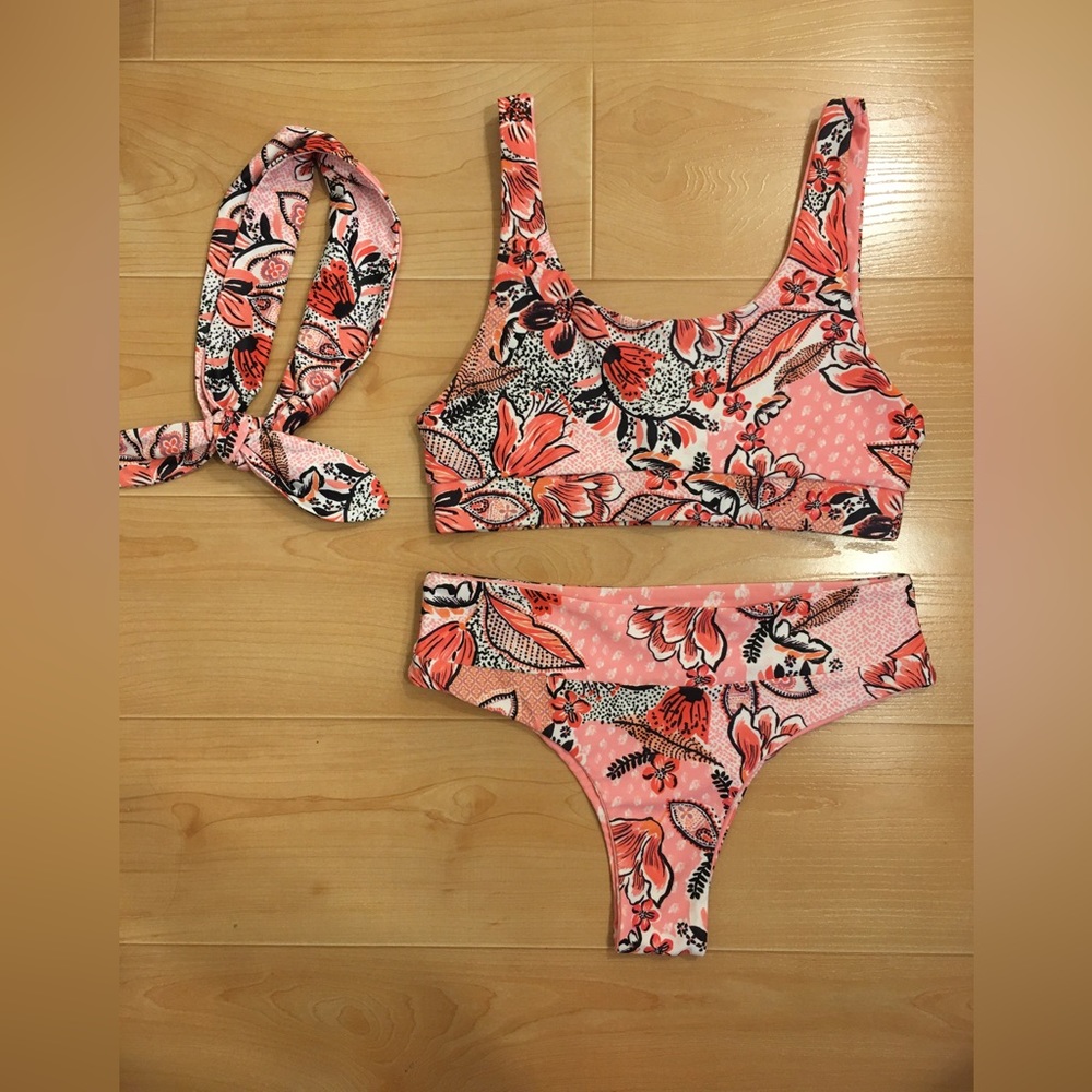 Kulani Kinis Bikini Set Pink Floral Print Marigold